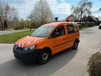 Second-hand VW Caddy 102 CP (75 kW) 2011 Portocaliu Monovolum