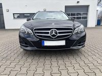 Gebraucht Mercedes E220 Edition 170 PS (125 kW) 2015 Schwarz Kombi