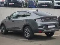 Neu Renault Arkana 140 PS (102 kW) 2026 Grau SUV