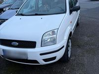 Gebraucht Ford Fusion 80 PS (58 kW) 2005 Weiß Kleinwagen