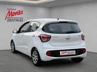 Gebraucht Hyundai i10 Trend 67 PS (49 kW) 2017 Weiss Kleinwagen