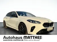 Gebraucht BMW M135 Efficient Dynamics 300 PS (220 kW) 2024 Weiss Kleinwagen