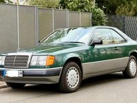 Gebraucht Mercedes 230 132 PS (97 kW) 1987 Grün Coupé
