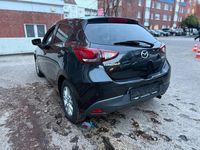 Gebraucht Mazda 2 Center-Line 90 PS (66 kW) 2016 Schwarz Limousine