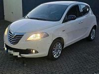 Second-hand Lancia Ypsilon 85 CP (62 kW) 2011 Alb Hatchback