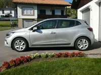 Gebraucht Renault Clio V 67 PS (49 kW) 2022 Silber Limousine