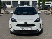 Neu Toyota Yaris Cross Active 131 PS (96 kW) 2025 Weiß SUV