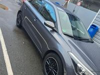 Gebraucht Hyundai i20 Trend 101 PS (74 kW) 2018 Grau Kleinwagen