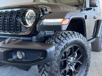 Gebraucht Jeep Wrangler 272 PS (200 kW) 2025 Schwarz SUV