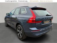 Gebraucht Volvo XC60 Momentum 197 PS (144 kW) 2022 Blau SUV