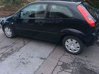 gebraucht Ford Fiesta 1.3