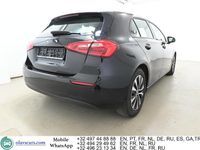 Gebraucht Mercedes A180 116 PS (85 kW) 2021 Schwarz Limousine