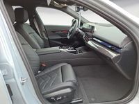 Neu BMW 540 303 PS (222 kW) 2026 Grau Kombi