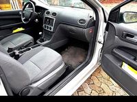 Gebraucht Ford Focus 101 PS (74 kW) 2005 Silber Kleinwagen