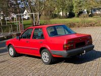 Gebraucht Ford Orion 54 PS (39 kW) 1988 Rot Limousine