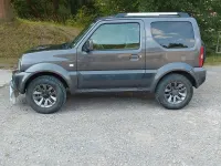 Gebraucht Suzuki Jimny Comfort 84 PS (61 kW) 2016 Grau SUV