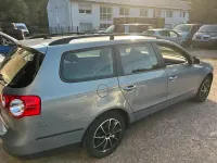 Gebraucht VW Passat 122 PS (89 kW) 2009 Blau Kombi