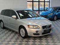Gebraucht Volvo V50 Kinetic 114 PS (83 kW) 2011 Silber Kombi