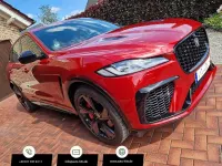 Gebraucht Jaguar F-Pace SVR 551 PS (405 kW) 2024 Firenze red (metallic) SUV