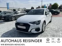 Gebraucht Audi A3 150 PS (110 kW) 2022 Weiß Limousine