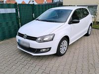 Gebraucht VW Polo Style 75 PS (55 kW) 2011 Weiß Kleinwagen
