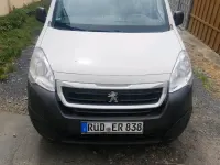 Gebraucht Peugeot Partner 100 PS (73 kW) 2016 Weiß