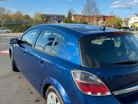 Gebraucht Opel Astra 140 PS (102 kW) 2007 Blau Limousine