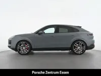 Gebraucht Porsche Cayenne S E-Hybrid Coupe 519 PS (381 kW) 2025 Grau SUV