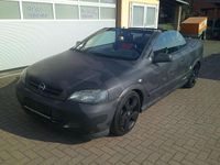 Gebraucht Opel Astra Cabriolet 101 PS (74 kW) 2003 Schwarz Cabrio