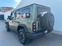 Neu BAW 212 166 PS (122 kW) 2026 Grün SUV