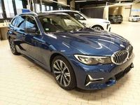 gebraucht BMW 320 d x Luxury Pano*Ahk*Sthzg*Dispkey*Kamera*ACC