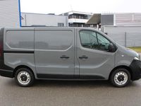 Second-hand Opel Vivaro 125 CP (91 kW) 2017 Gri Monovolum