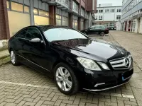 Gebraucht Mercedes E350 292 PS (214 kW) 2009 Schwarz Coupé