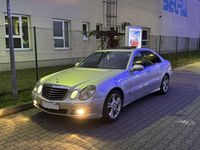 Gebraucht Mercedes E200 Avantgarde 184 PS (135 kW) 2006 Silber Limousine
