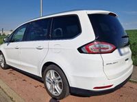 Second-hand Ford Galaxy Titanium 209 CP (153 kW) 2017 Alb Monovolum