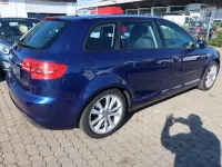 Gebraucht Audi A3 Sportback Sport 140 PS (102 kW) 2011 Blau Kleinwagen