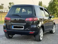 Gebraucht Mazda 2 Exclusive 68 PS (50 kW) 2005 Kleinwagen