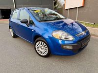 Gebraucht Fiat Punto Active 77 PS (56 kW) 2010 Colore esterno (blu temerario) Kleinwagen