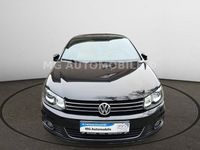 Usata VW Eos 140 CV (102 kW) 2012 Nero Cabrio