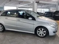 Gebraucht Mercedes B200 140 PS (102 kW) 2006 Silber Van / Kleinbus