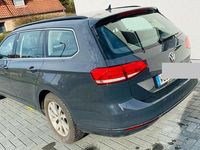 Gebraucht VW Passat Comfortline 150 PS (110 kW) 2019 Grau Kombi