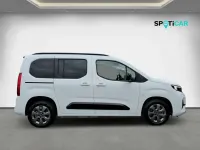 Gebraucht Opel Combo 131 PS (96 kW) 2024 Kaolin weiß Van / Kleinbus