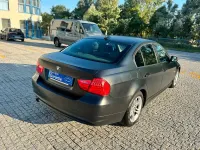 Gebraucht BMW 318 143 PS (105 kW) 2010 Schwarz Limousine
