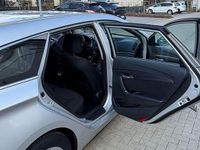 Gebraucht Hyundai i40 Comfort 135 PS (99 kW) 2012 Silber Kombi