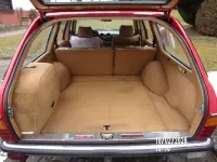 Gebraucht Mercedes 240 72 PS (52 kW) 1985 Rot Kombi