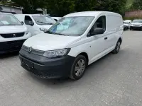 Gebraucht VW Caddy 102 PS (75 kW) 2023 Weiß Van / Kleinbus