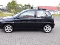 Second-hand Lancia Ypsilon 60 CP (44 kW) 2001 Negru Hatchback