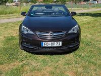Gebraucht Opel Cascada Innovation 165 PS (121 kW) 2015 Braun Cabrio