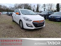Gebraucht Hyundai i30 Classic 99 PS (72 kW) 2013 Creamy white Limousine