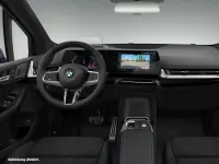 Gebraucht BMW 220 Active Tourer M Sport 163 PS (119 kW) 2025 Sparkling kupfergrau Van / Kleinbus